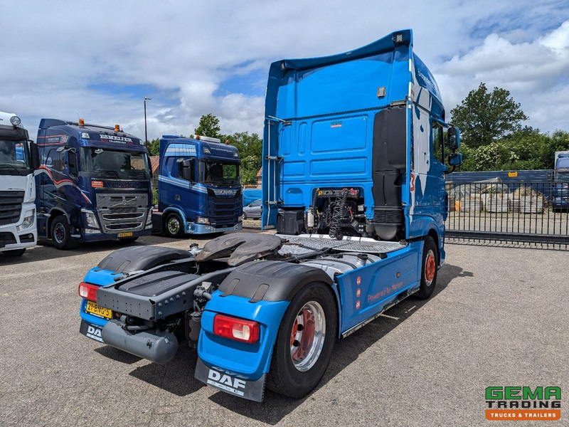 DAF XF 480 FT 4x2 SuperSpaceCab Euro6C - Dubbele tanks - Navi - Side skirts - TOP! - شاحنة جرار: صور 3 DAF XF 480 FT 4x2 SuperSpaceCab Euro6C - Dubbele tanks - Navi - Side skirts - TOP! - شاحنة جرار: صور 3