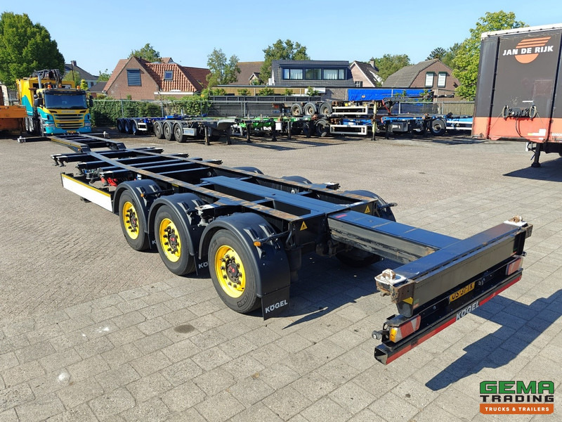 Kögel PORT 40 SIMPLEX 20 3-Assen SAF - Schijfremmen - 20/30/40FT Aansluiting - Achterschuiver - شاحنات الحاويات / جسم علوي قابل للتغيير نصف مقطورة: صور 5 Kögel PORT 40 SIMPLEX 20 3-Assen SAF - Schijfremmen - 20/30/40FT Aansluiting - Achterschuiver - شاحنات الحاويات / جسم علوي قابل للتغيير نصف مقطورة: صور 5