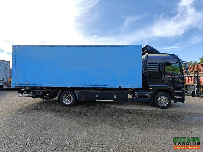 شاحنات الحاويات / جسم علوي قابل للتغيير شاحنة MAN TGA 18.310 4x2 LX Euro3 - Handgeschakeld ZF16 - BDF/VerhuisBak + Laadklep 2000KG - 207.000km - 12/2025 APK: صور 11