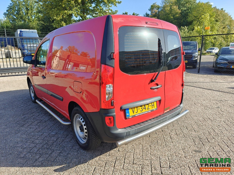 Mercedes-Benz Citan 108 CDI BlueEFFICIENCY Euro5L - Airco - 4-Seizoensbanden - Bluetooth Radio - فان المدمجة: صور 3 Mercedes-Benz Citan 108 CDI BlueEFFICIENCY Euro5L - Airco - 4-Seizoensbanden - Bluetooth Radio - فان المدمجة: صور 3