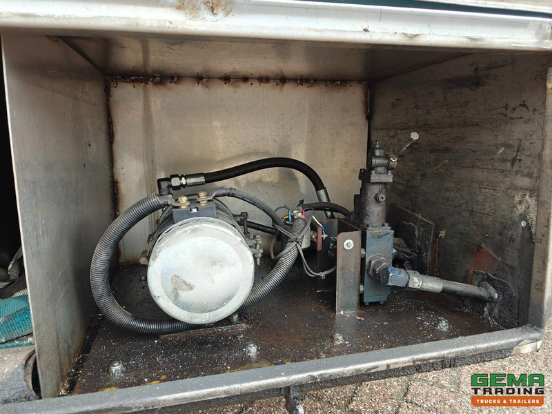 شاحنات الحاويات / جسم علوي قابل للتغيير نصف مقطورة Renders ROC 12.27 CCE 3-Assen BPW - 20/30FT Kiepchassis - Elektrische Kiep Unit - Trommelremmen - LiftAs -: صور 11 شاحنات الحاويات / جسم علوي قابل للتغيير نصف مقطورة Renders ROC 12.27 CCE 3-Assen BPW - 20/30FT Kiepchassis - Elektrische Kiep Unit - Trommelremmen - LiftAs -: صور 11