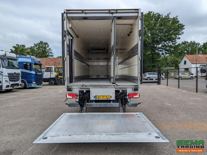 Scania P230 4x2 Dagcab Euro5 - Koel-VriesBak 8.4m + Carrier Supra 950MT + Laadklep 2000kg - مبردة شاحنة: صور 4 Scania P230 4x2 Dagcab Euro5 - Koel-VriesBak 8.4m + Carrier Supra 950MT + Laadklep 2000kg - مبردة شاحنة: صور 4