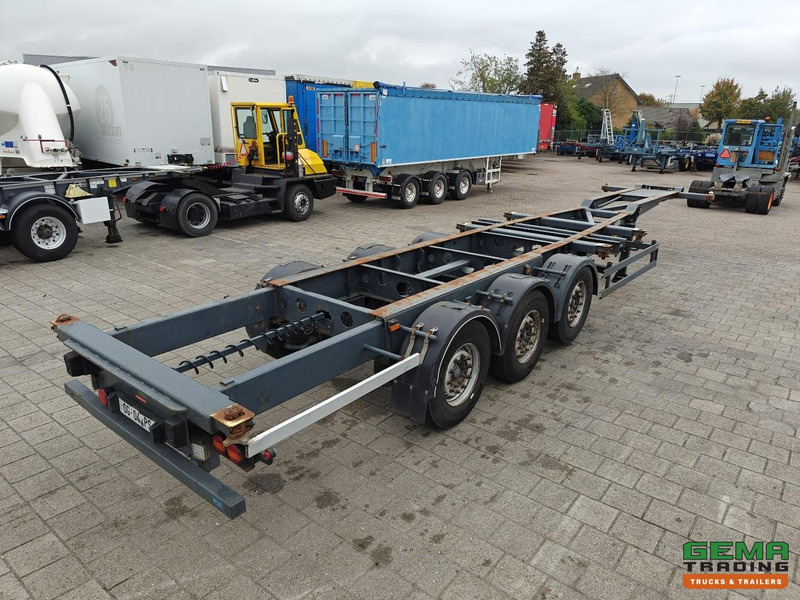 Schmitz Cargobull SCF 24 G 3-Assen MB - LiftAs - Schijfremmen - Vast Chassis - 2x20FT 1x30FT 40FT aansluiting - شاحنات الحاويات / جسم علوي قابل للتغيير نصف مقطورة: صور 1 Schmitz Cargobull SCF 24 G 3-Assen MB - LiftAs - Schijfremmen - Vast Chassis - 2x20FT 1x30FT 40FT aansluiting - شاحنات الحاويات / جسم علوي قابل للتغيير نصف مقطورة: صور 1