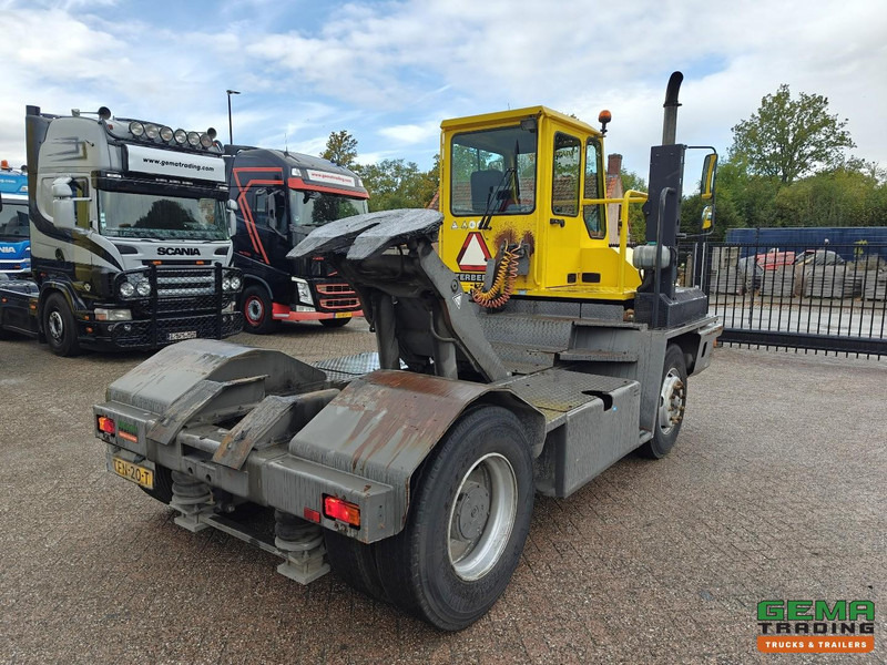 Terberg YT180 Schotel 25T - Naafreductie - Cummins - Landbouw Kenteken 40km/h - جرارات صالات المطارات: صور 3 Terberg YT180 Schotel 25T - Naafreductie - Cummins - Landbouw Kenteken 40km/h - جرارات صالات المطارات: صور 3