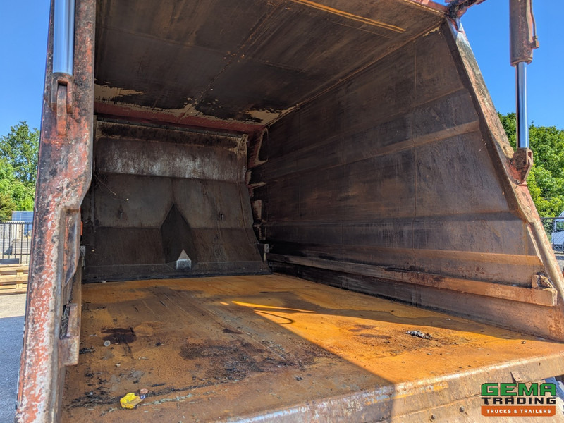 Volvo FE 300 EEV 6x2/4 Dagcab Euro5 EEV K - Zoeller Ekopres Medium XL - 10/2025APK - شاحنة القمامة: صور 5 Volvo FE 300 EEV 6x2/4 Dagcab Euro5 EEV K - Zoeller Ekopres Medium XL - 10/2025APK - شاحنة القمامة: صور 5