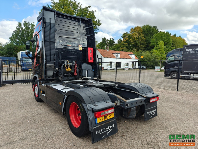 Volvo FH500 4x2 Globetrotter XL Euro5 - Dubbele Tanks - IparkCool - SMARTTacho V2 - 07/2026 APK - شاحنة جرار: صور 4 Volvo FH500 4x2 Globetrotter XL Euro5 - Dubbele Tanks - IparkCool - SMARTTacho V2 - 07/2026 APK - شاحنة جرار: صور 4