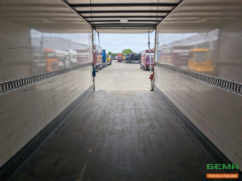 Volvo FL 250 4x2 Dagcab Euro6 -6CIL- 12T- Gesloten bak 7.75m + laadklep 1500kg - 06/2025APK - بصندوق مغلق شاحنة: صور 5 Volvo FL 250 4x2 Dagcab Euro6 -6CIL- 12T- Gesloten bak 7.75m + laadklep 1500kg - 06/2025APK - بصندوق مغلق شاحنة: صور 5