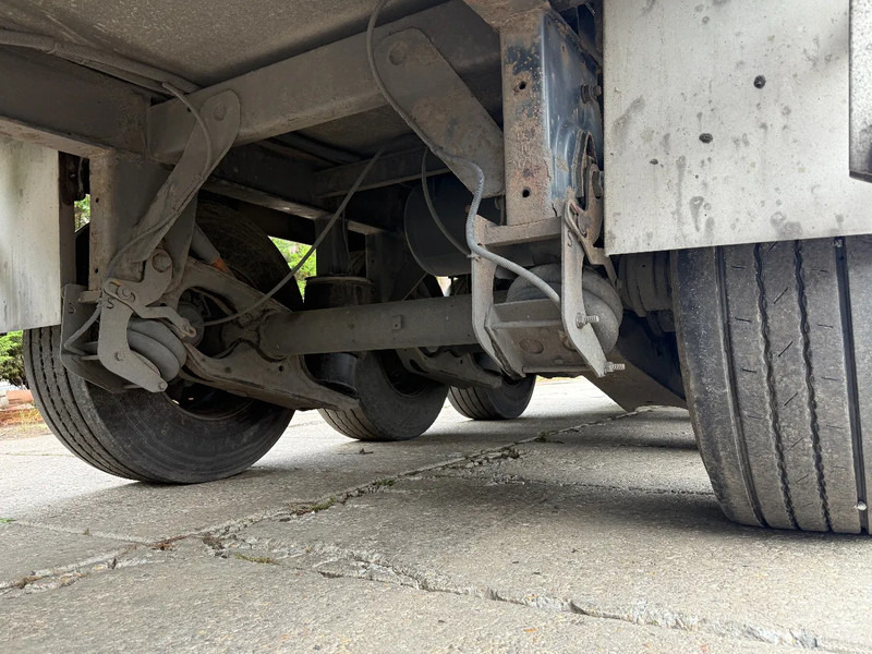 Chereau 3 Axle FRIGO Carier Vector 1850 7CM Side H260cm - مبردة نصف مقطورة: صور 4 Chereau 3 Axle FRIGO Carier Vector 1850 7CM Side H260cm - مبردة نصف مقطورة: صور 4