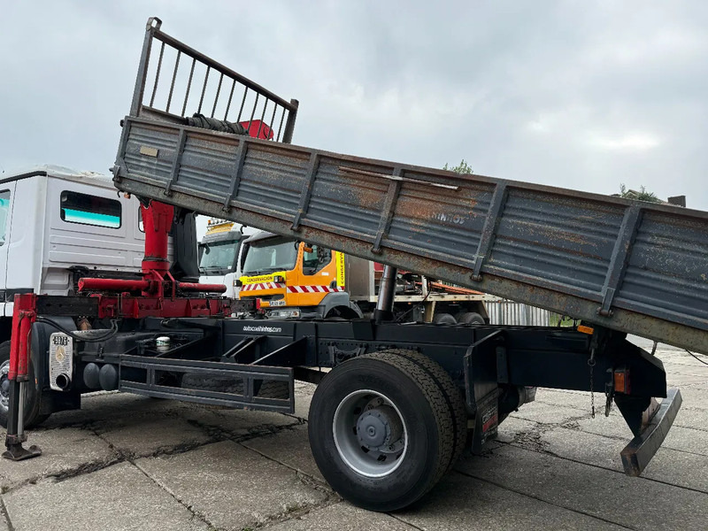 Mercedes-Benz Actros 1831 V6 4X2 Tipper + crane EPS Manual Gearbox 3 peddal - قلابات, شاحنة كرين: صور 3 Mercedes-Benz Actros 1831 V6 4X2 Tipper + crane EPS Manual Gearbox 3 peddal - قلابات, شاحنة كرين: صور 3