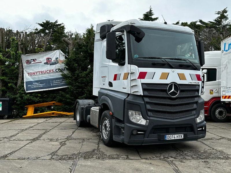 Mercedes-Benz Actros 1851 4X2 Tractor-unit Spring/Air Retarder PTO Euro6 - شاحنة جرار: صور 1 Mercedes-Benz Actros 1851 4X2 Tractor-unit Spring/Air Retarder PTO Euro6 - شاحنة جرار: صور 1
