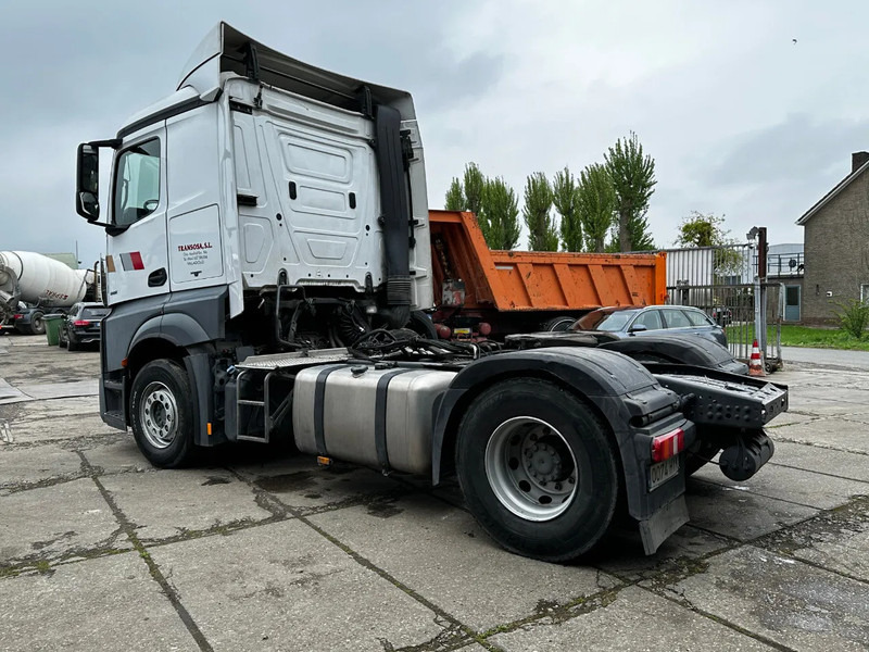 Mercedes-Benz Actros 1851 4X2 Tractor-unit Spring/Air Retarder PTO Euro6 - شاحنة جرار: صور 3 Mercedes-Benz Actros 1851 4X2 Tractor-unit Spring/Air Retarder PTO Euro6 - شاحنة جرار: صور 3
