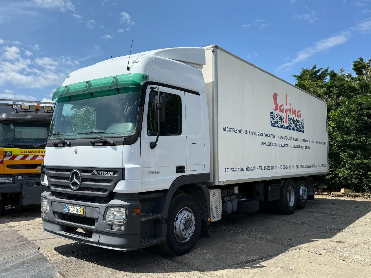 Mercedes-Benz Actros 2536 V6 6X2 Closed Box Spring/Air EPS Man - بصندوق مغلق شاحنة: صور 2 Mercedes-Benz Actros 2536 V6 6X2 Closed Box Spring/Air EPS Man - بصندوق مغلق شاحنة: صور 2