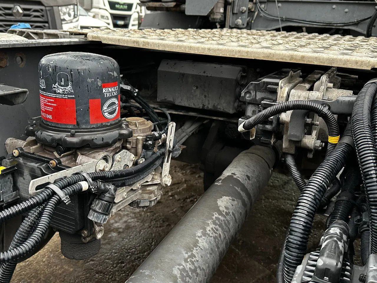 شاحنة جرار Renault T460 4X2 Tractor-unit Spring/Air Retarder D11 En: صور 6