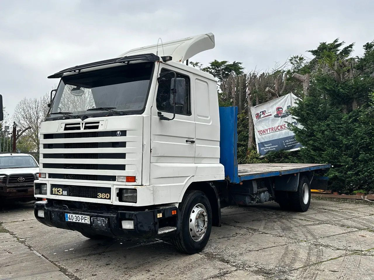 Scania P113-360 4X2 Platform Manual Gear Retarder Scania P113-360 4X2 Platform Manual Gear Retarder - شاحنات مسطحة: صور 2 Scania P113-360 4X2 Platform Manual Gear Retarder Scania P113-360 4X2 Platform Manual Gear Retarder - شاحنات مسطحة: صور 2