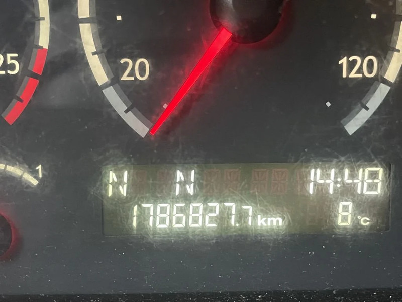 شاحنة جرار Scania R560 V8 4X2 Tractor-unit Retarder Euro5: صور 14 شاحنة جرار Scania R560 V8 4X2 Tractor-unit Retarder Euro5: صور 14