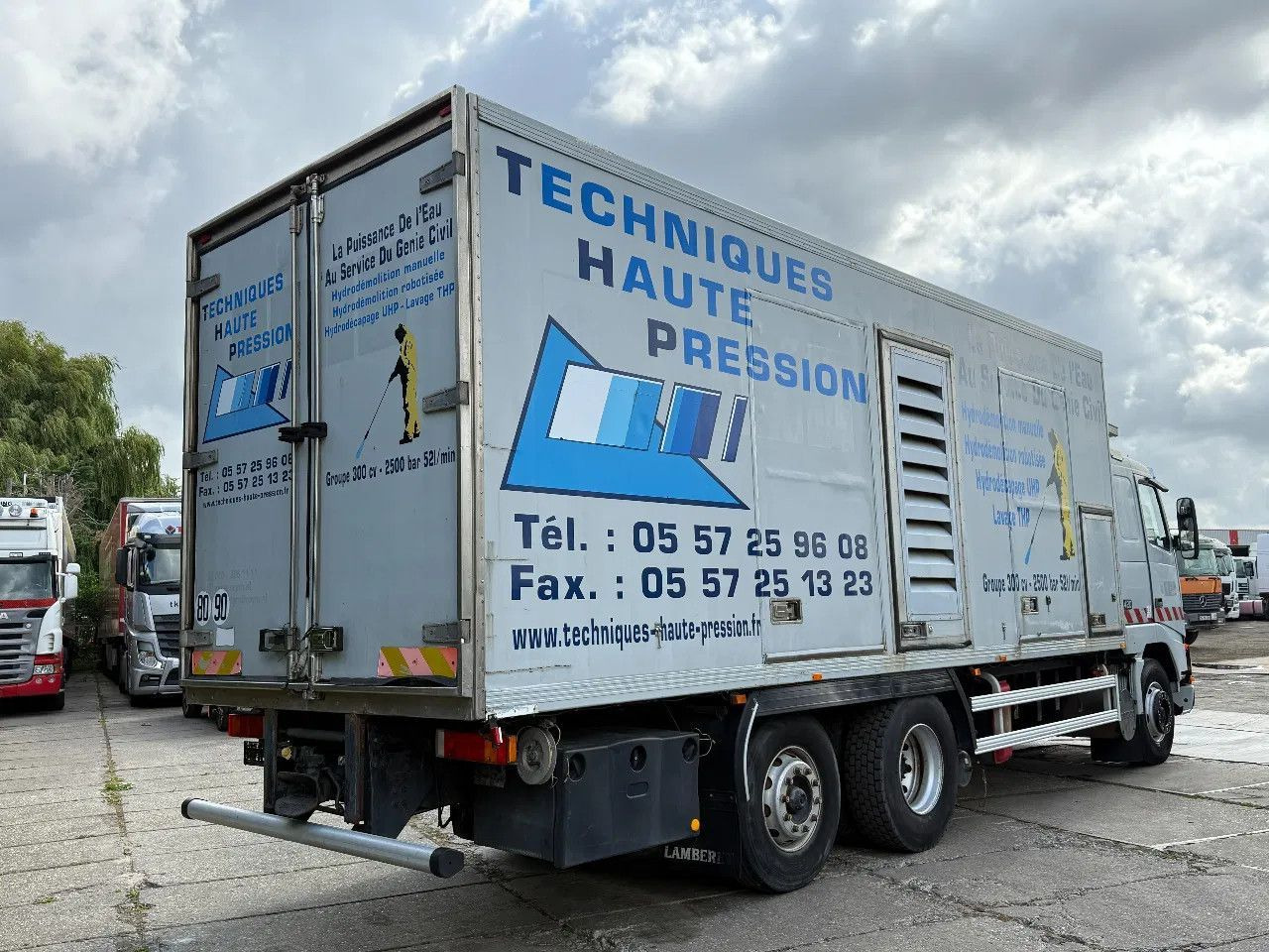 Volvo FH 12.420 6X2 Frigo Spring/Air Manual Gearbox TO - مبردة شاحنة: صور 4 Volvo FH 12.420 6X2 Frigo Spring/Air Manual Gearbox TO - مبردة شاحنة: صور 4