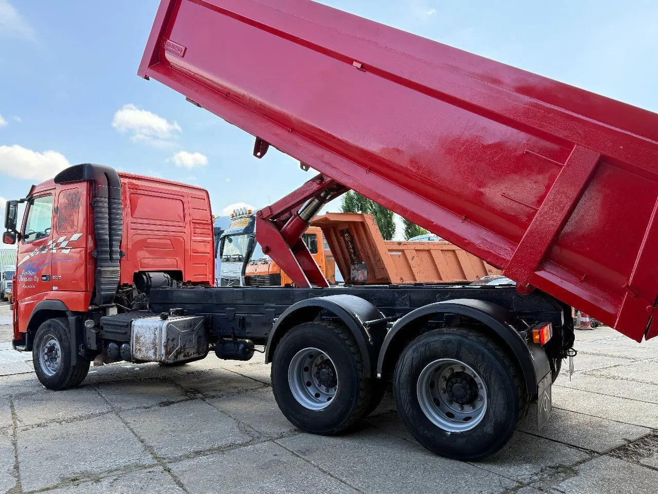 Volvo FH 16.600 6X4 Tipper Spring/Spring Euro5 - قلابات: صور 3 Volvo FH 16.600 6X4 Tipper Spring/Spring Euro5 - قلابات: صور 3
