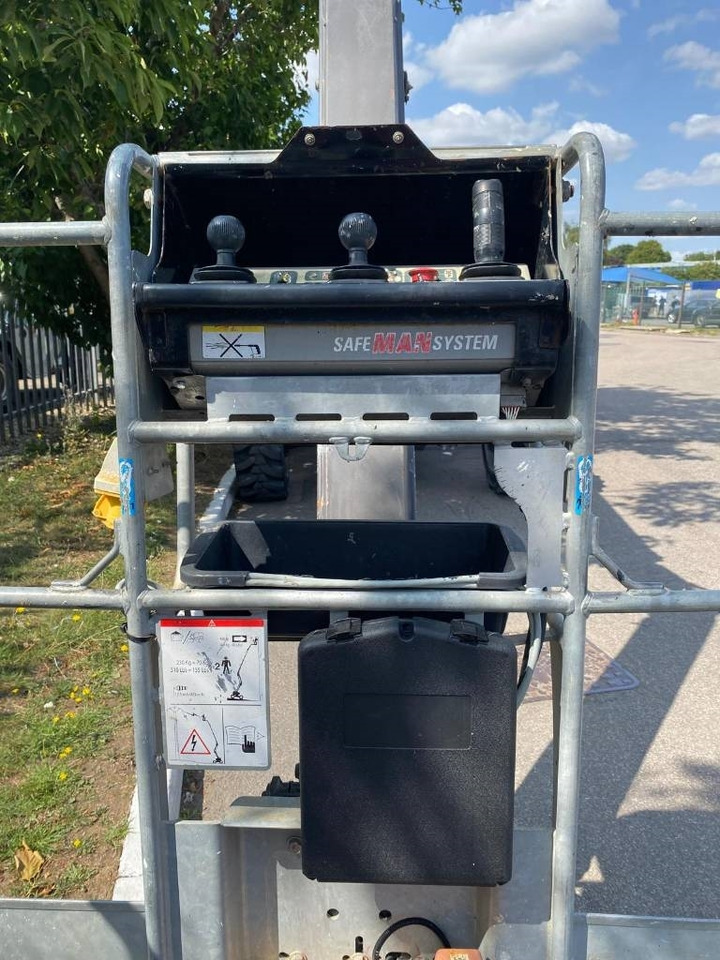 رافعات سلة مفصلية Manitou 200 ATJ: صور 30