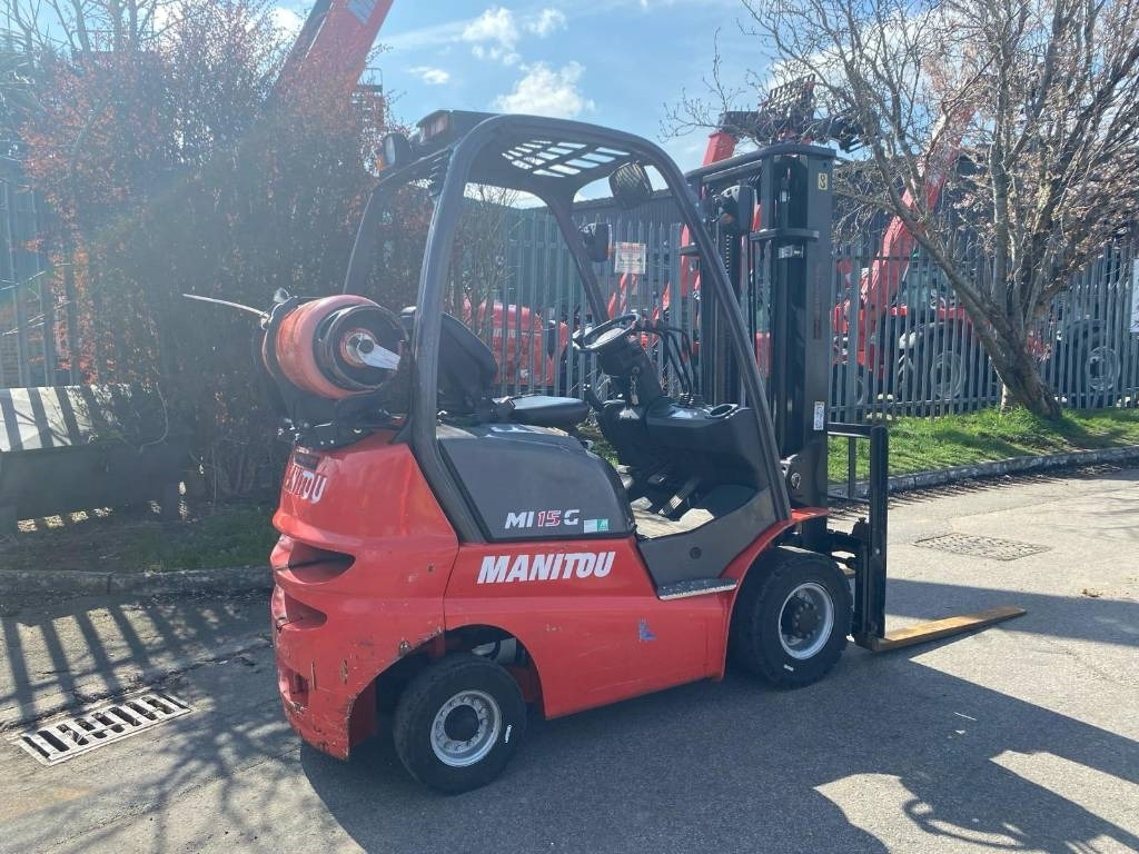 Manitou MI 15 G - رافعة شوكية تعمل بالغاز: صور 2 Manitou MI 15 G - رافعة شوكية تعمل بالغاز: صور 2