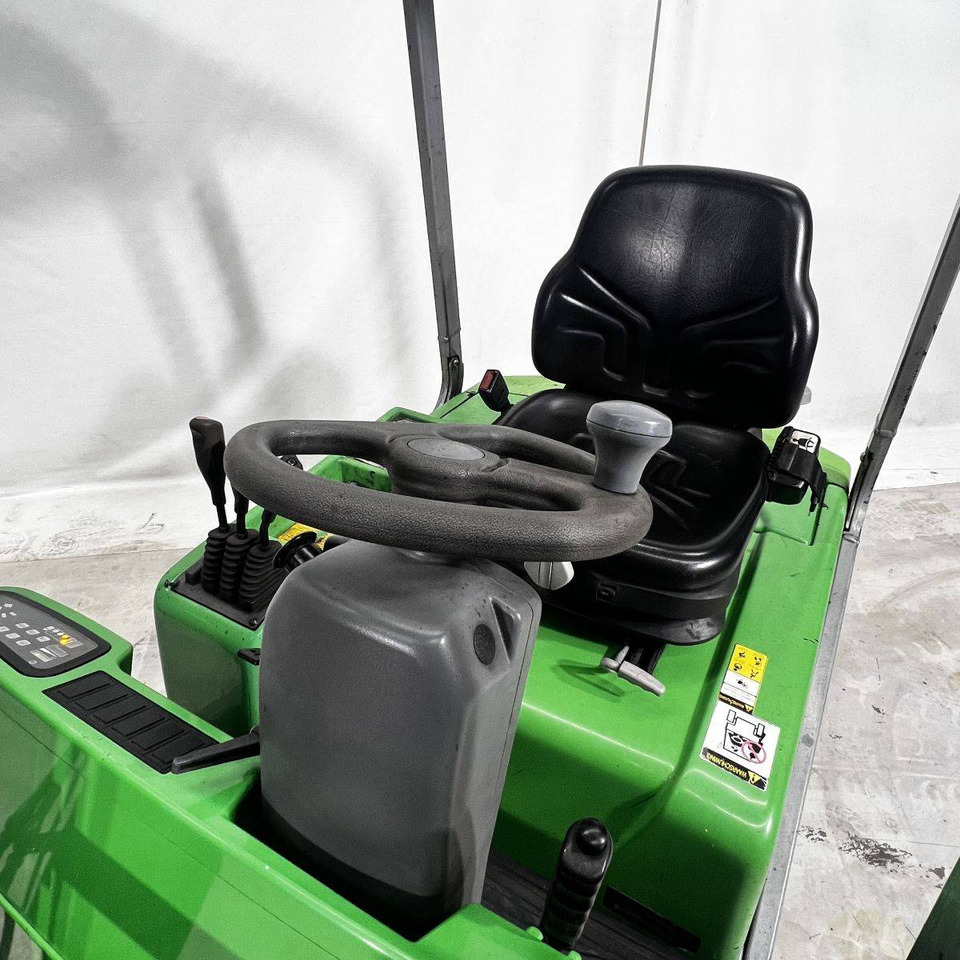 Cesab Blitz 315 AC - رافعة شوكية كهربائية: صور 5 Cesab Blitz 315 AC - رافعة شوكية كهربائية: صور 5