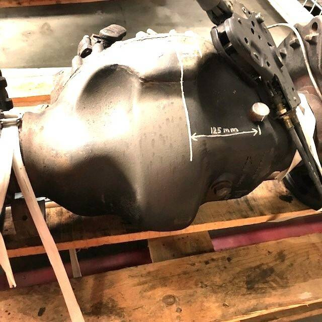 Complete front axle for Caterpillar - المحور و قطع الغيار - معدات المناولة: صور 3 Complete front axle for Caterpillar - المحور و قطع الغيار - معدات المناولة: صور 3