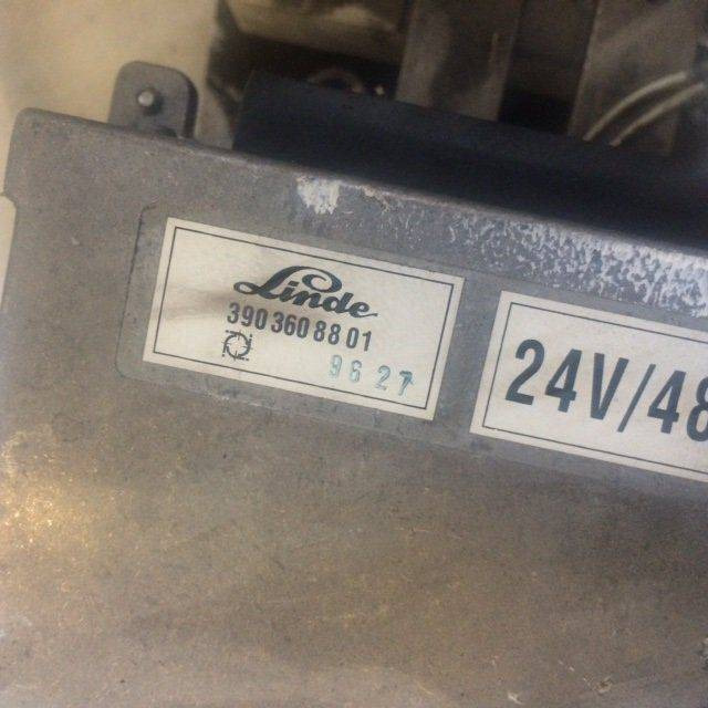 Electronic Assy. Hydraulic (LTM) - كتلة التحكم - معدات المناولة: صور 3 Electronic Assy. Hydraulic (LTM) - كتلة التحكم - معدات المناولة: صور 3