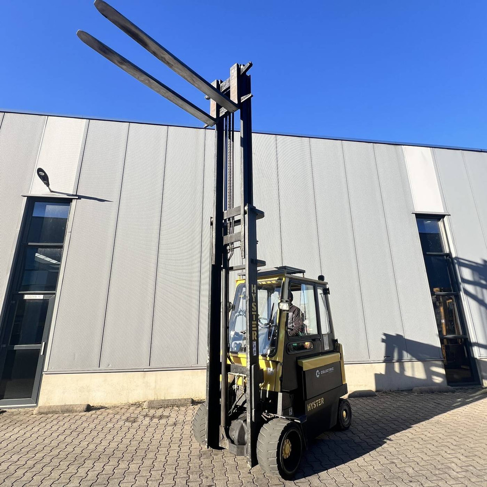 Hyster E4.50XL - رافعة شوكية كهربائية: صور 5 Hyster E4.50XL - رافعة شوكية كهربائية: صور 5