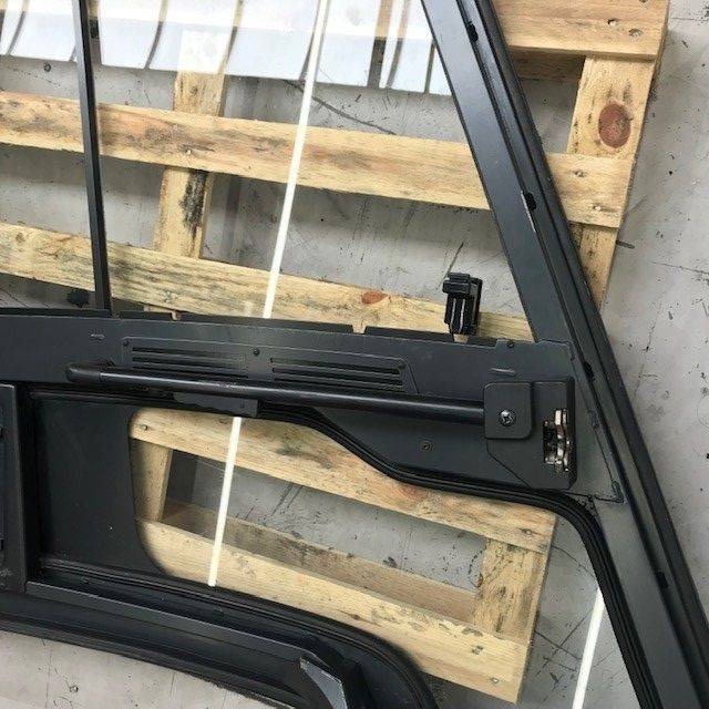 Left door for Linde series 387 - باب و قطع الغيار - معدات المناولة: صور 5 Left door for Linde series 387 - باب و قطع الغيار - معدات المناولة: صور 5