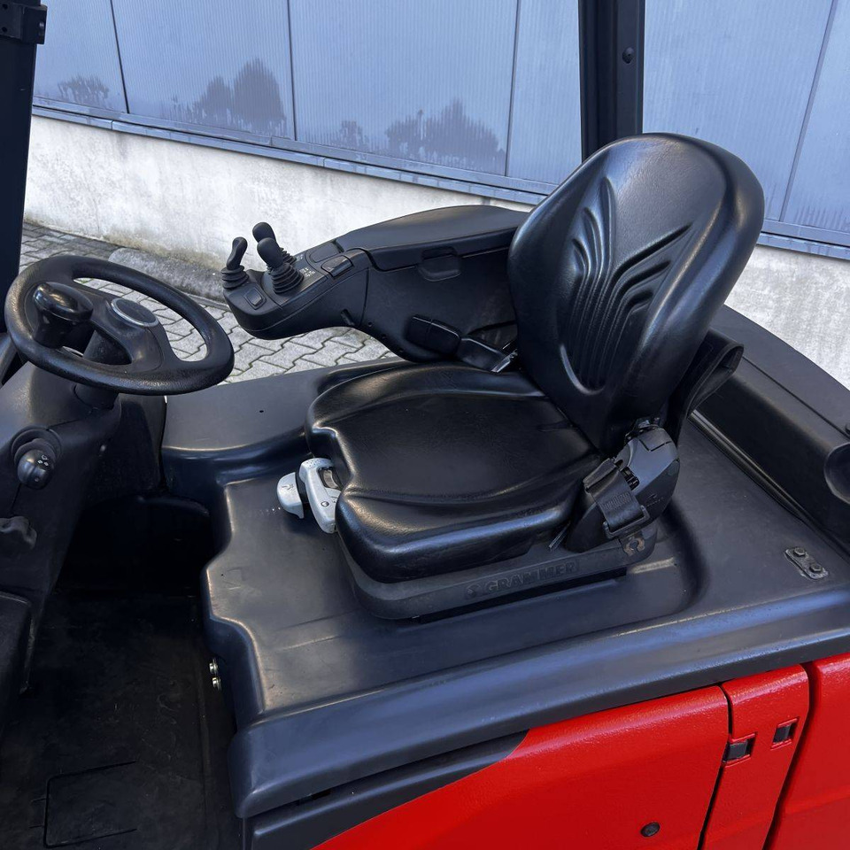 Linde E18 (386-02) EVO - رافعة شوكية كهربائية: صور 3 Linde E18 (386-02) EVO - رافعة شوكية كهربائية: صور 3