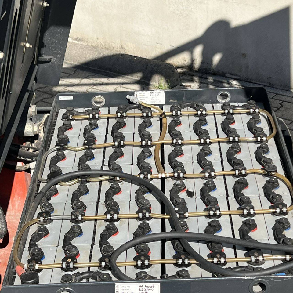 رافعة شوكية كهربائية Linde E30 (387): صور 10 رافعة شوكية كهربائية Linde E30 (387): صور 10