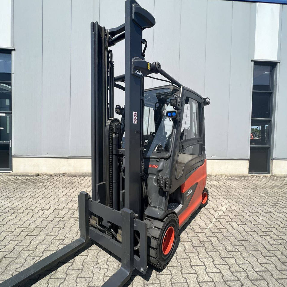Linde E30/600 HL (387) - رافعة شوكية كهربائية: صور 1 Linde E30/600 HL (387) - رافعة شوكية كهربائية: صور 1