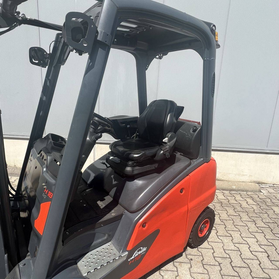Linde H18T (391-01) EVO - رافعة شوكية تعمل بالغاز: صور 4 Linde H18T (391-01) EVO - رافعة شوكية تعمل بالغاز: صور 4