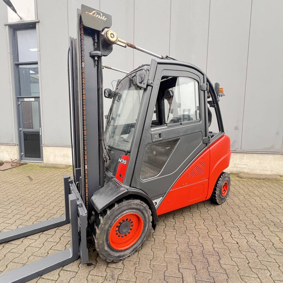 Linde H30D (393) - رافعة شوكية ديزل: صور 1 Linde H30D (393) - رافعة شوكية ديزل: صور 1