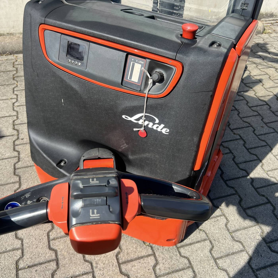 Linde L16 (1173) - معدات تكديس: صور 5 Linde L16 (1173) - معدات تكديس: صور 5