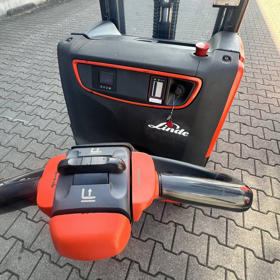 Linde L16 (1173) - معدات تكديس: صور 5 Linde L16 (1173) - معدات تكديس: صور 5