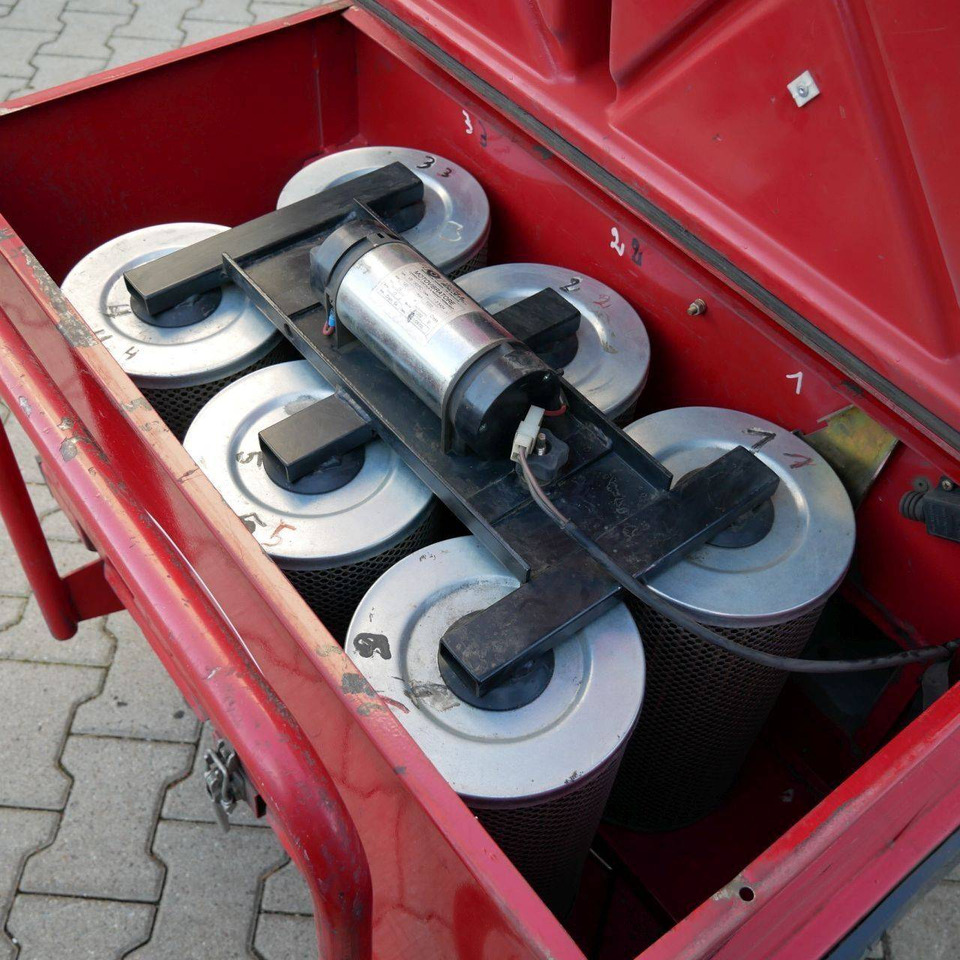 RCM 703H (LPG) - كناسة المناطق الصناعية: صور 5 RCM 703H (LPG) - كناسة المناطق الصناعية: صور 5