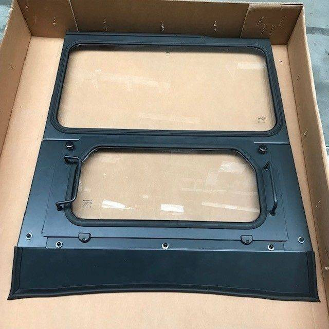 Rear panel for Komatsu - نافذة و قطع الغيار - معدات المناولة: صور 3 Rear panel for Komatsu - نافذة و قطع الغيار - معدات المناولة: صور 3