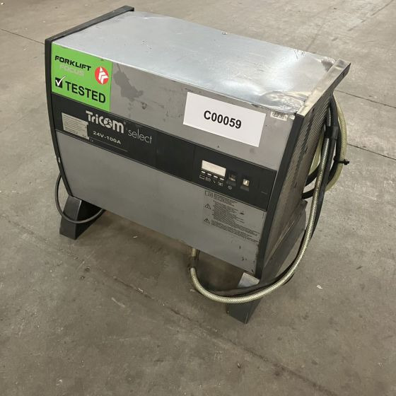 Tricom E230G24/100B-FTs Select - النظام الكهربائي - معدات المناولة: صور 1 Tricom E230G24/100B-FTs Select - النظام الكهربائي - معدات المناولة: صور 1
