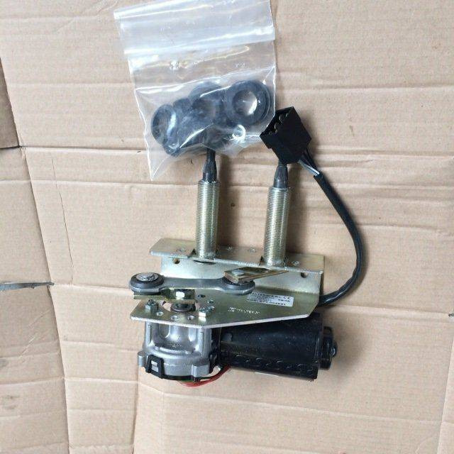 Wiper Motor 99W 12V for Caterpillar / Mitsubishi - الكابينة والداخلية - معدات المناولة: صور 2 Wiper Motor 99W 12V for Caterpillar / Mitsubishi - الكابينة والداخلية - معدات المناولة: صور 2