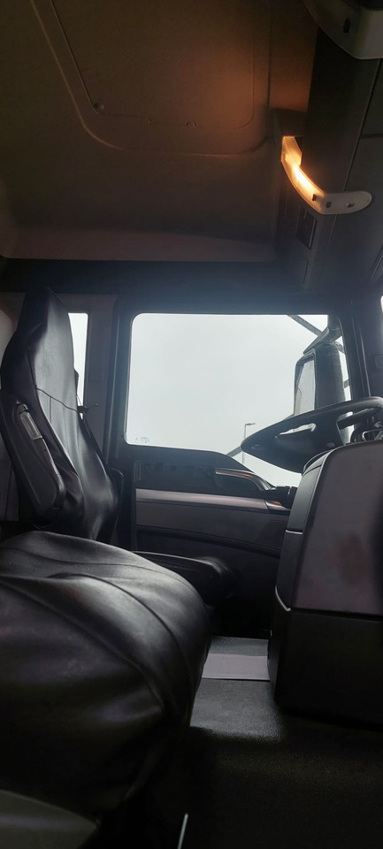 MAN TGS - شاحنة صهريج: صور 3 MAN TGS - شاحنة صهريج: صور 3