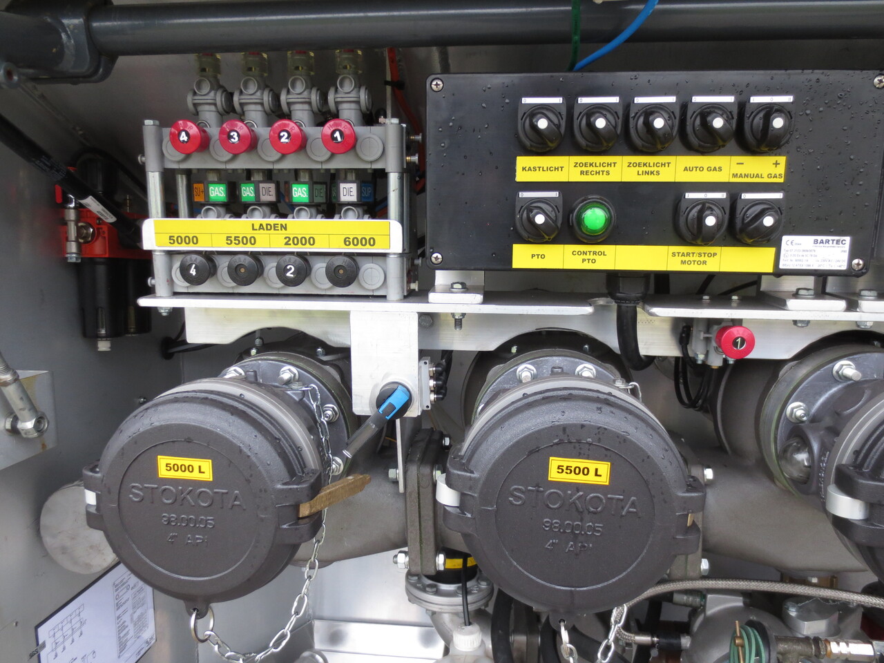 SCANIA G370 - شاحنة صهريج: صور 2 SCANIA G370 - شاحنة صهريج: صور 2