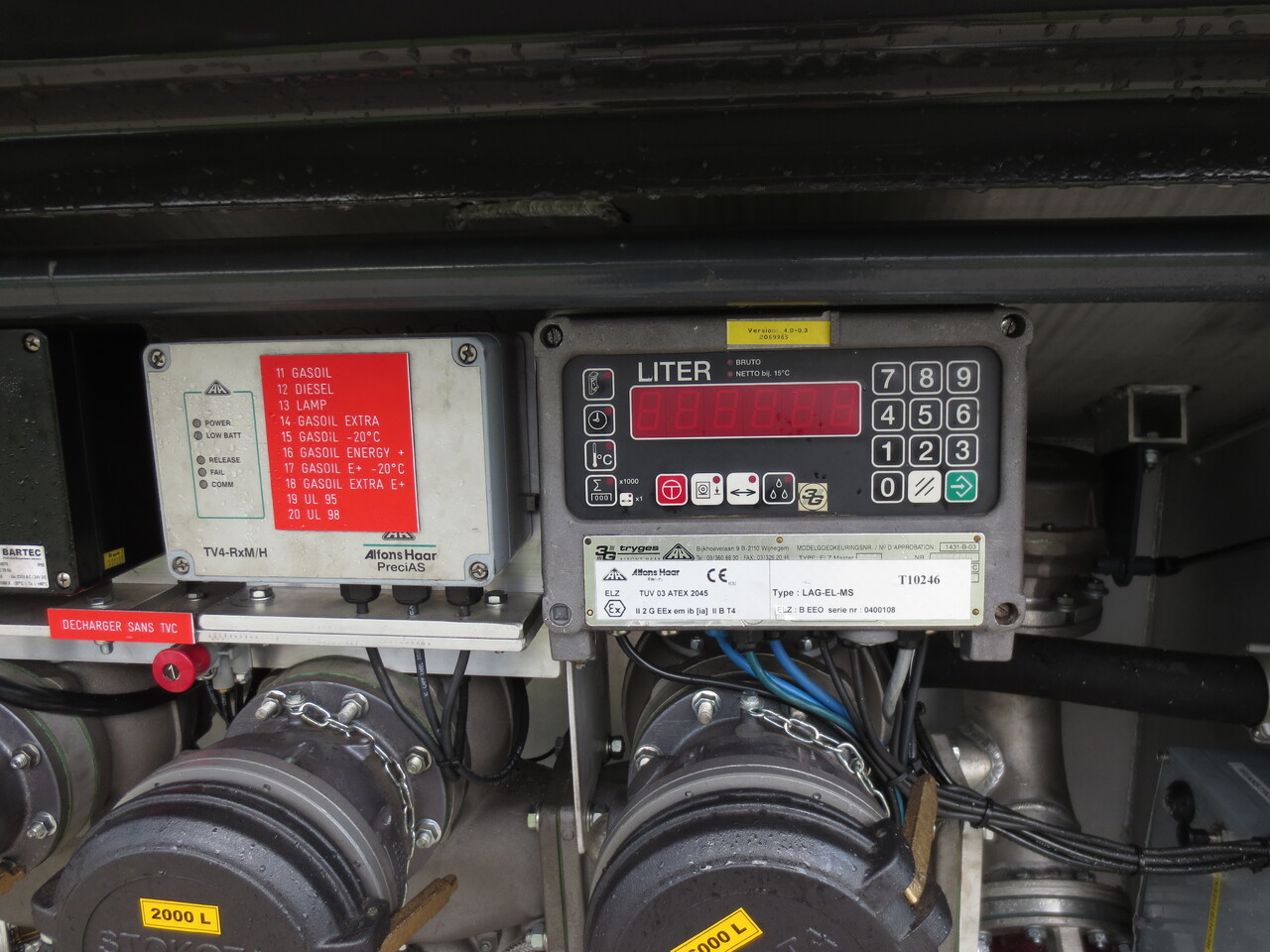 SCANIA G370 - شاحنة صهريج: صور 2 SCANIA G370 - شاحنة صهريج: صور 2