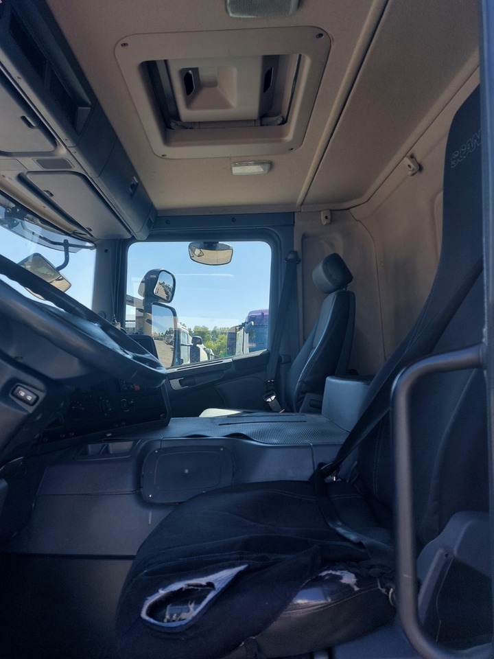 SCANIA PRT - شاحنة صهريج: صور 4 SCANIA PRT - شاحنة صهريج: صور 4