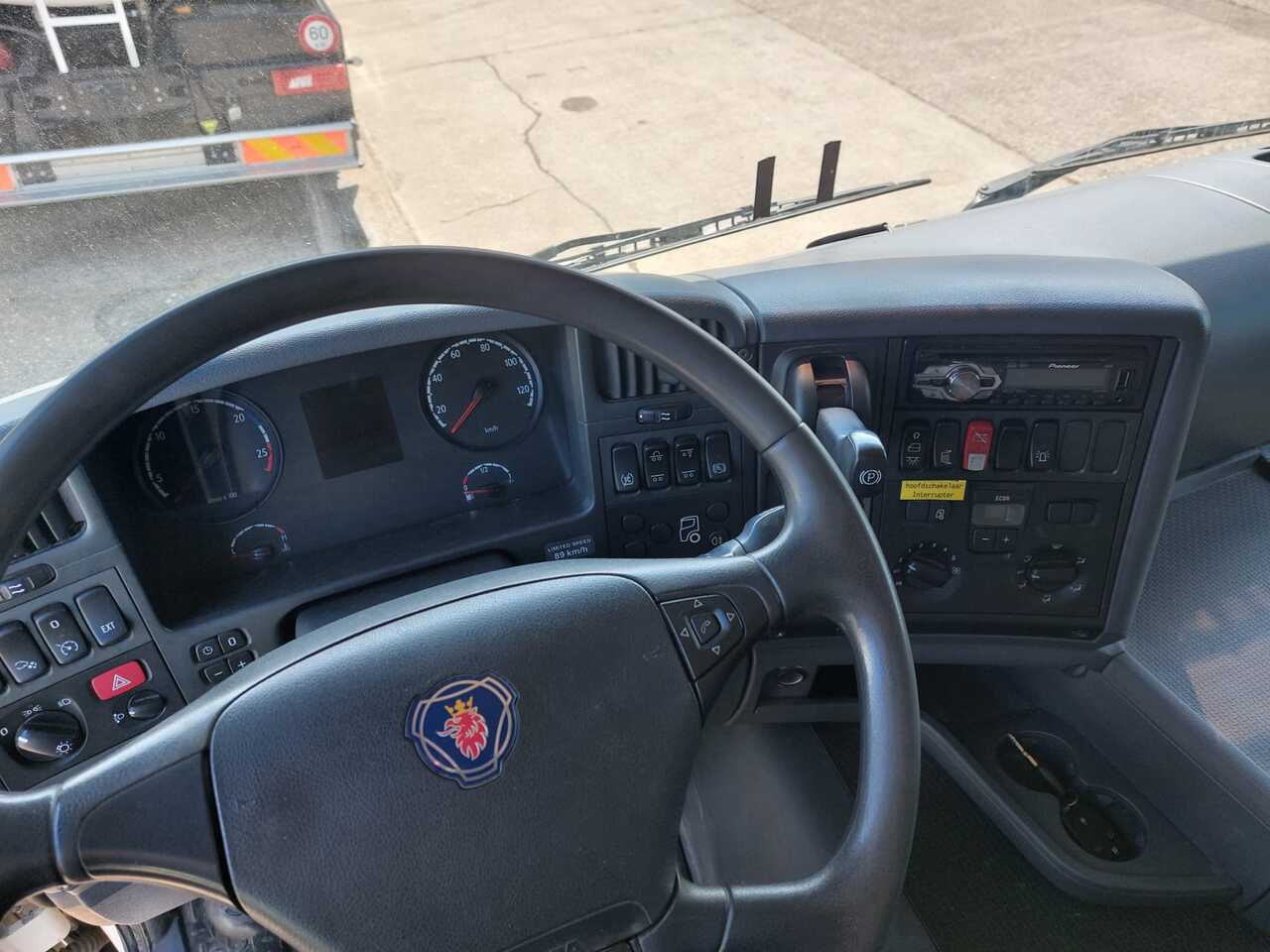 SCANIA PRT - شاحنة صهريج: صور 5 SCANIA PRT - شاحنة صهريج: صور 5