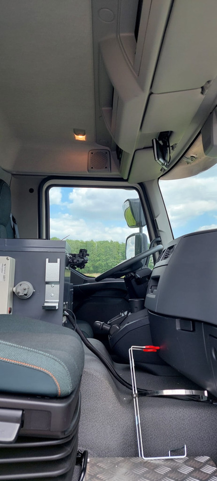 VOLVO FL - شاحنة صهريج: صور 4 VOLVO FL - شاحنة صهريج: صور 4
