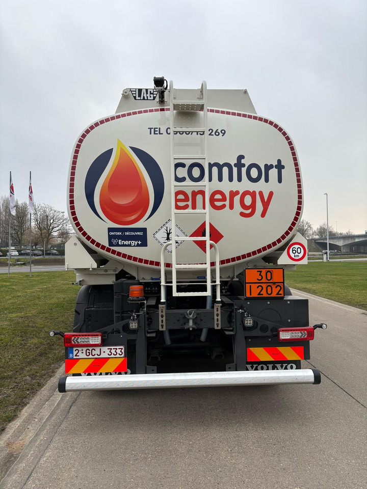 جديد شاحنة صهريج VOLVO FM380: صور 8 جديد شاحنة صهريج VOLVO FM380: صور 8