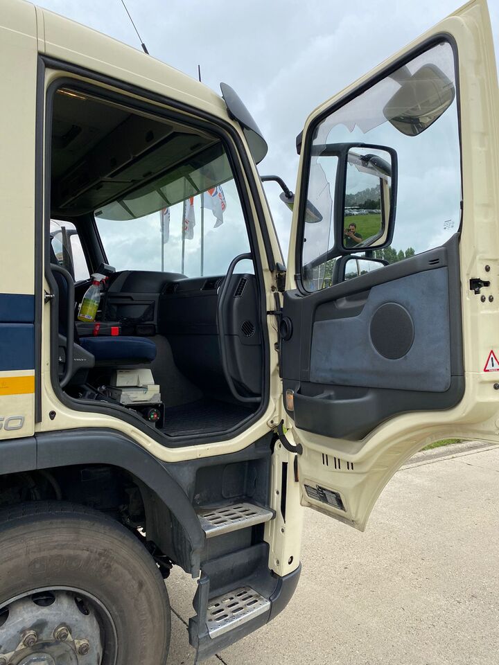 VOLVO FMFH - شاحنة صهريج: صور 5 VOLVO FMFH - شاحنة صهريج: صور 5