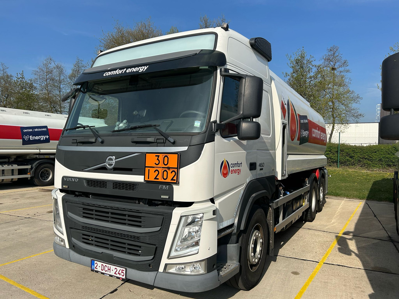 VOLVO FM - شاحنة صهريج: صور 1 VOLVO FM - شاحنة صهريج: صور 1