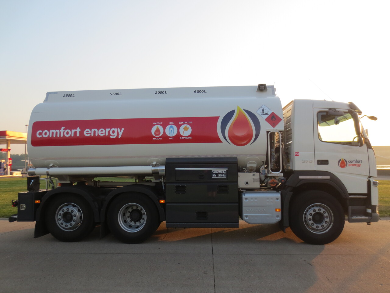 شاحنة صهريج VOLVO FM: صور 15 شاحنة صهريج VOLVO FM: صور 15