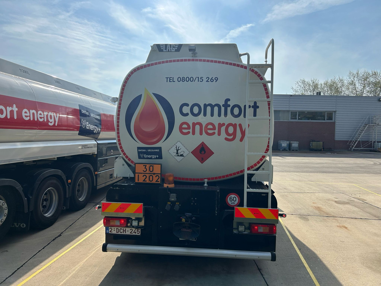 VOLVO FM - شاحنة صهريج: صور 5 VOLVO FM - شاحنة صهريج: صور 5